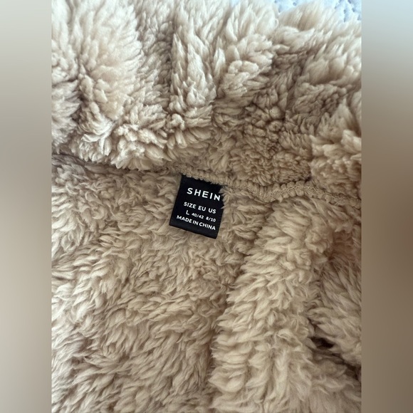 SHEIN Tan Teddy Jacket with Collared Neckline - Picture 6 of 6